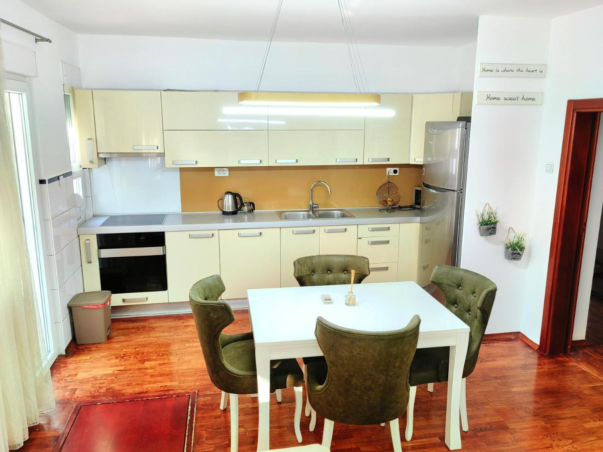 Luxury Apartment Podgorica Kültér fotó