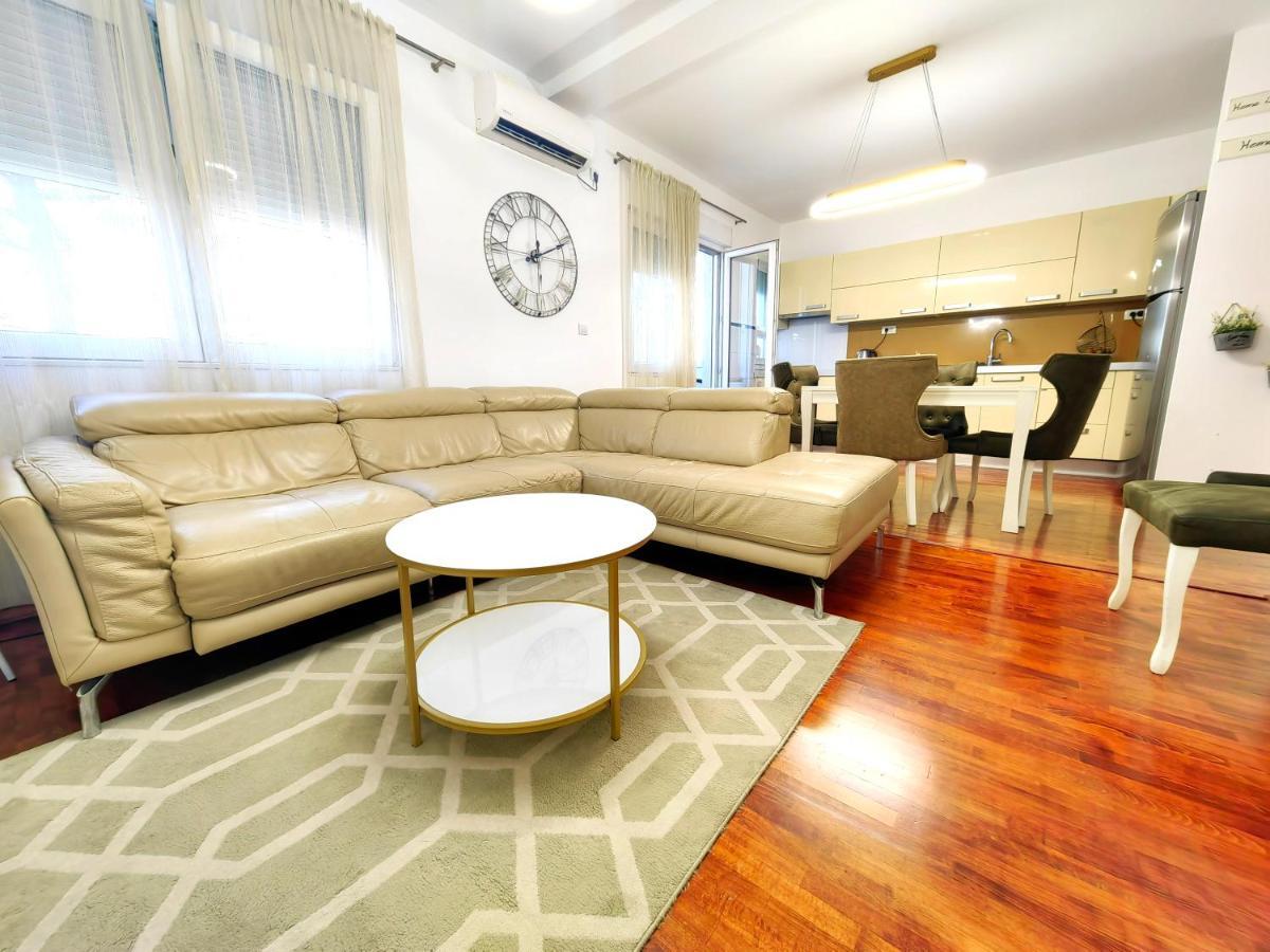 Luxury Apartment Podgorica Kültér fotó